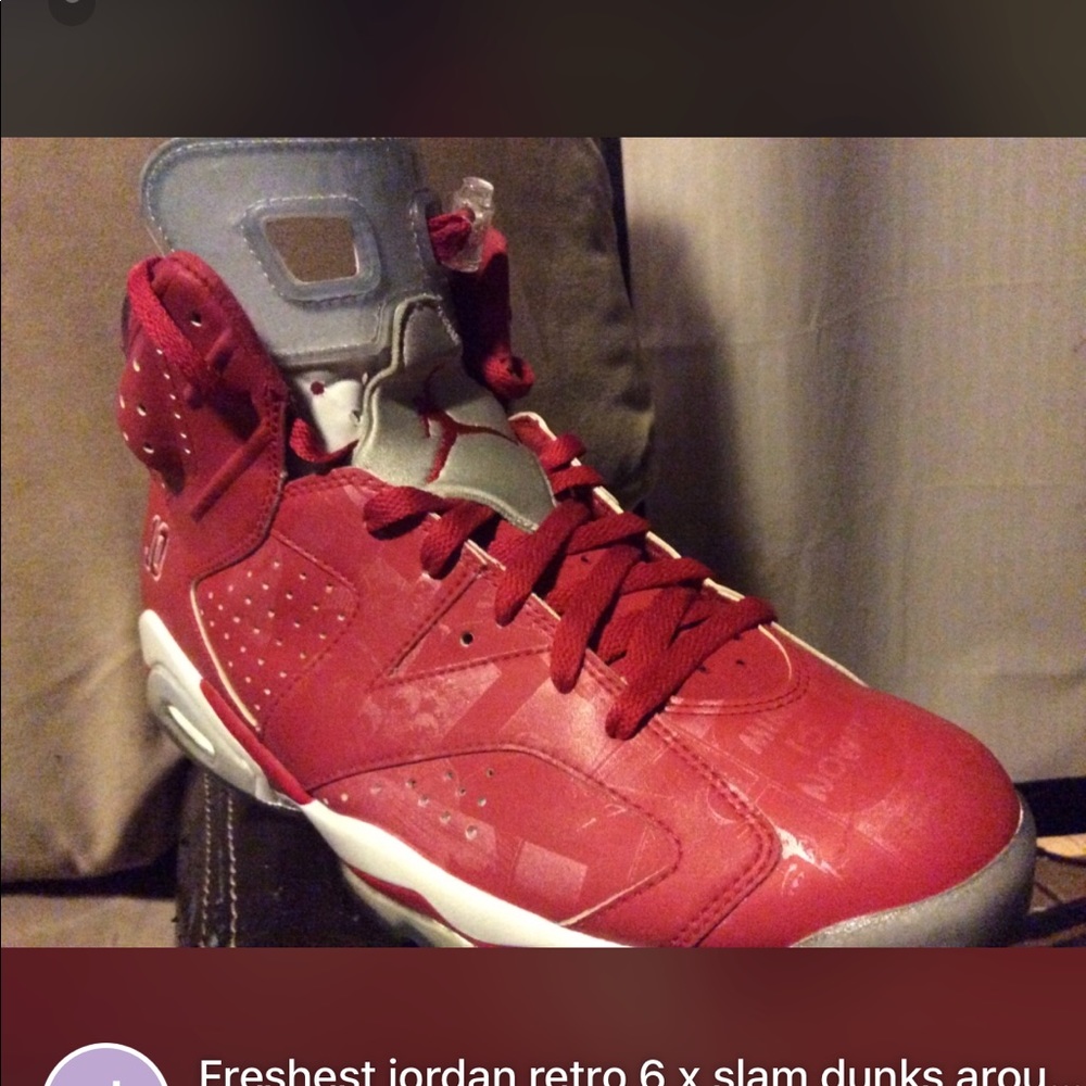 Jordan slam dunks